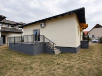 Eladó családi ház, Dunakeszin 159.9 M Ft, 4 szobás