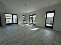 Eladó téglalakás, Balatonbogláron 169 M Ft, 4 szobás