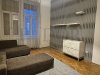 Eladó téglalakás, V. kerületben 109.9 M Ft, 1+1 szobás