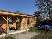 Eladó családi ház