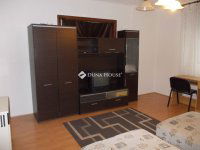 Eladó téglalakás, Pécsett 49.9 M Ft, 2 szobás