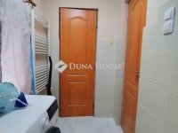 Eladó családi ház, Vecsésen 67 M Ft, 3 szobás