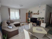 Eladó téglalakás, Dunaharasztin 72.9 M Ft, 2+1 szobás