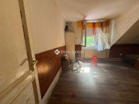 Eladó családi ház, XV. kerületben 149 M Ft, 10 szobás