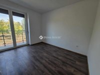 Eladó téglalakás, Szegeden 114.9 M Ft, 3 szobás