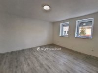 Eladó családi ház, Jászfényszarun 45.9 M Ft, 2+1 szobás