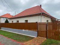 Eladó családi ház, Egyeken 58 M Ft, 5 szobás