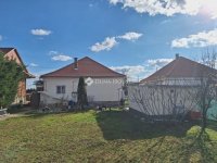 Eladó családi ház, Pécsett 86.9 M Ft, 3 szobás