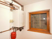 Eladó családi ház, Veszprémben 219.9 M Ft, 3+3 szobás