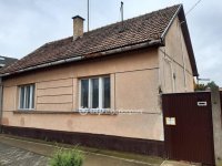Eladó családi ház, Hajdúböszörményen 32.5 M Ft, 2+1 szobás