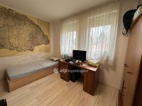 Eladó családi ház, Délegyházán 179 M Ft, 5 szobás