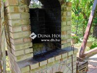 Eladó családi ház, XVII. kerületben 119.9 M Ft, 6 szobás