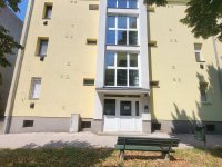 Eladó téglalakás, Orosházán, Hajnal utcában 25.5 M Ft