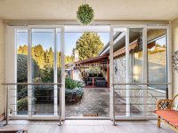 Eladó családi ház, Szigetszentmiklóson 350 M Ft, 4 szobás