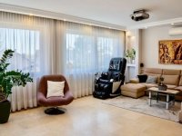 Eladó családi ház, Leányfaluban 179.9 M Ft, 5 szobás