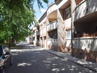 Kiadó téglalakás, albérlet, Debrecenben 195 E Ft / hó