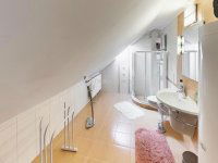 Eladó családi ház, Kecskeméten 119 M Ft, 6 szobás