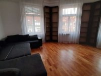 Kiadó téglalakás, albérlet, Kaposváron, Fő utcában, 3 szobás