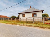 Eladó családi ház, Kálmánházán 30 M Ft, 3 szobás