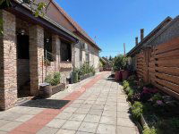 Eladó családi ház, Kiskunlacházán 69.9 M Ft, 2 szobás