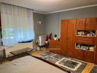 Eladó családi ház, Jászberényben 52.5 M Ft, 4+1 szobás