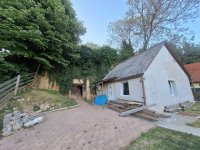 Eladó nyaraló, Siklóson 15 M Ft, 1 szobás / költözzbe.hu