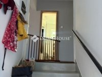 Eladó családi ház, Pécsett 97.9 M Ft, 7 szobás