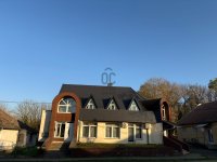 Eladó családi ház, Öreglakon 110 M Ft, 8 szobás