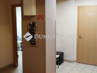 Eladó üzlethelyiség, VI. kerületben 190 M Ft, 6 szobás