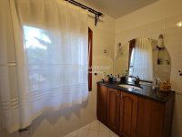 Eladó családi ház, Kesztölcön 135 M Ft, 6 szobás