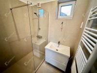 Eladó ikerház, Székesfehérvárott 149.9 M Ft, 4 szobás