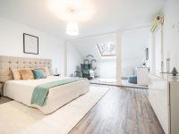 Eladó téglalakás, Szegeden 99 M Ft, 3 szobás