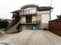 Eladó családi ház, Csömörön 289 M Ft, 7 szobás