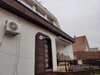 Eladó ikerház, Vecsésen 105 M Ft, 6 szobás