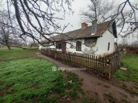 Eladó mezogazdasagi ingatlan, Kunmadarason 29.99 M Ft