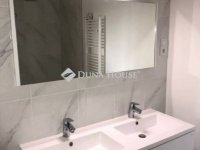 Kiadó téglalakás, albérlet, Pécsett 250 E Ft / hó, 3 szobás