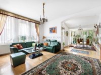 Eladó családi ház, II. kerületben 779.99 M Ft, 7 szobás