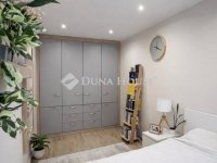 Eladó panellakás, Szegeden 62.9 M Ft, 3 szobás