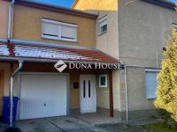Eladó sorház, Villányban 57 M Ft, 4 szobás