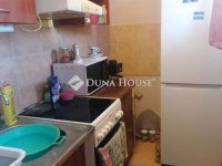 Eladó panellakás, Mohácson 22.9 M Ft, 1 szobás