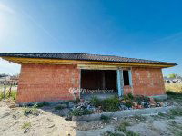 Eladó ikerház, Debrecenben 74.99 M Ft, 3 szobás