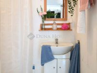 Eladó nyaraló, Leányfaluban 49.9 M Ft, 2 szobás