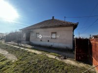 Eladó családi ház, Jászfényszarun 25.2 M Ft, 4 szobás