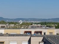 Eladó panellakás, XVII. kerületben 79 M Ft, 3 szobás