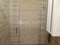 Eladó téglalakás, Komlón 33.9 M Ft, 3 szobás