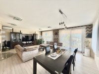 Eladó családi ház, Pécsett 289 M Ft, 4 szobás