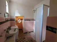 Eladó családi ház, Vecsésen 57.9 M Ft, 2 szobás