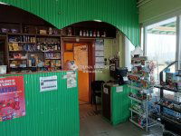 Eladó üzlethelyiség