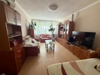 Eladó panellakás, Vácon 57.8 M Ft, 2 szobás