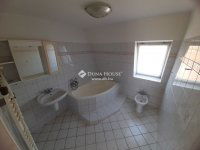 Eladó családi ház, Veresegyházon 220 M Ft, 6 szobás